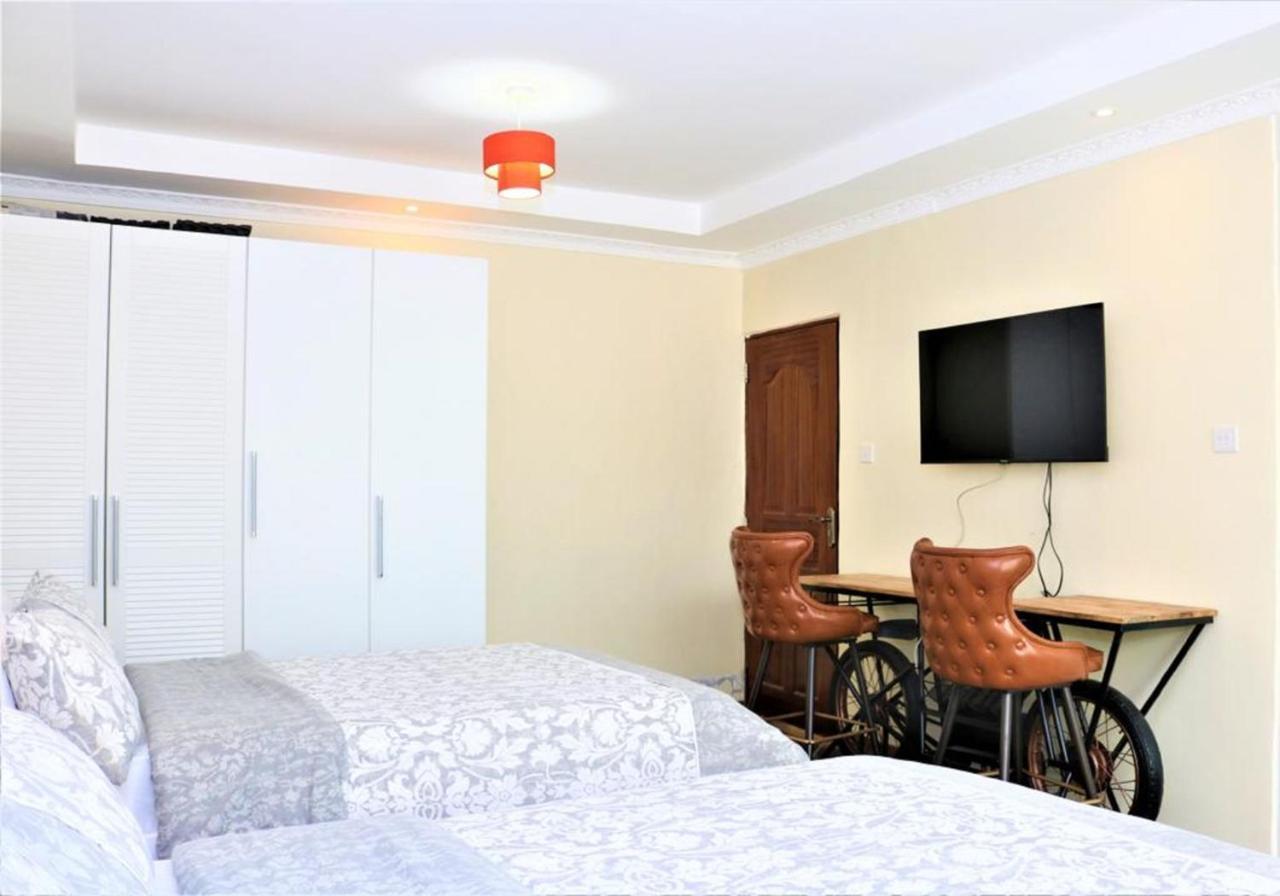 Nairobi Boutique Inn ภายนอก รูปภาพ